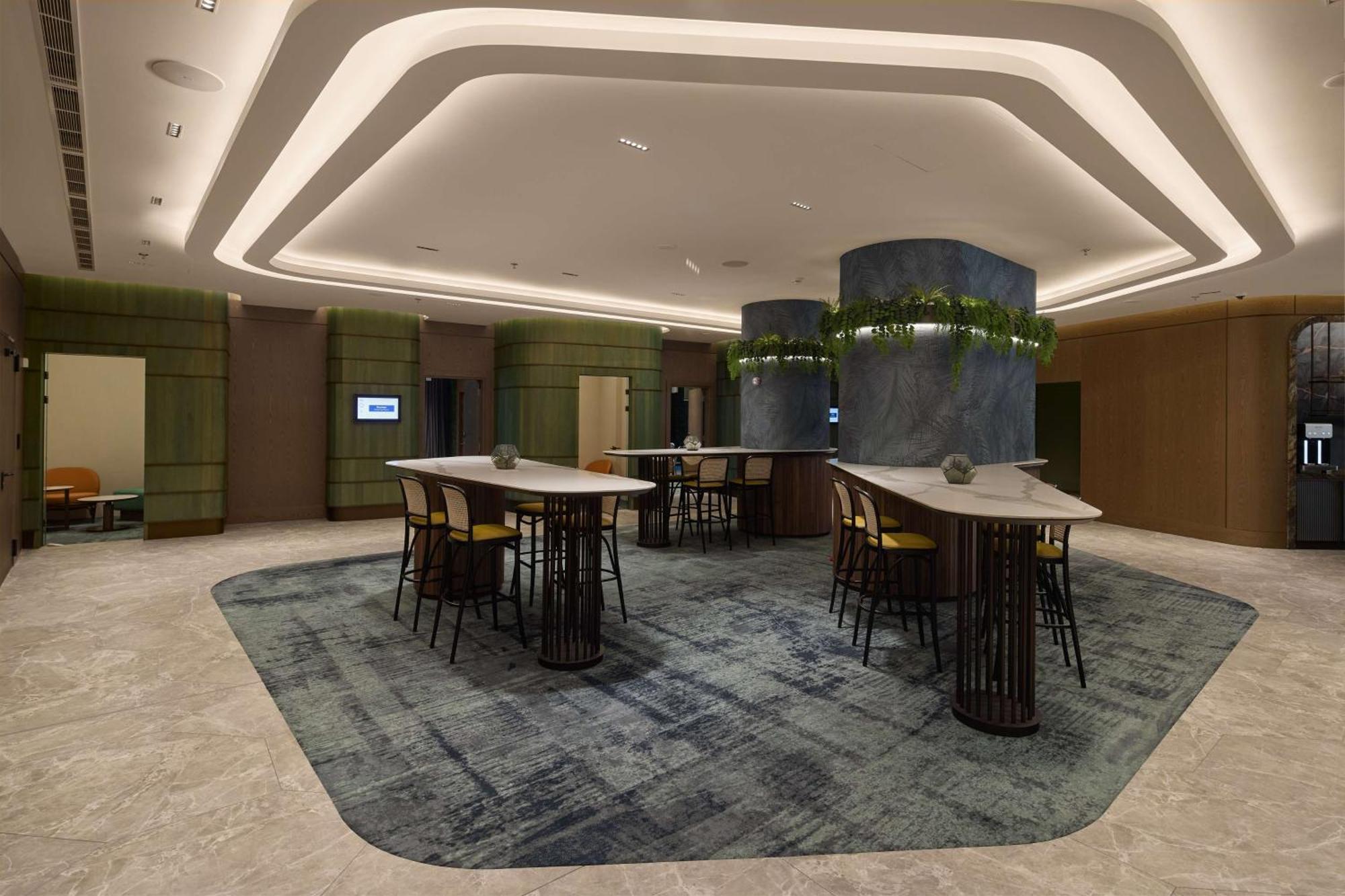 Hilton 5*